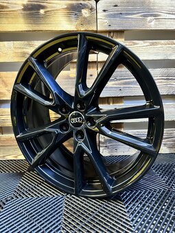 Audi Q5, SQ5 - 80A originální ALU disky 5x112 R20 - 2