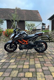 KTM DUKE 125 - 2