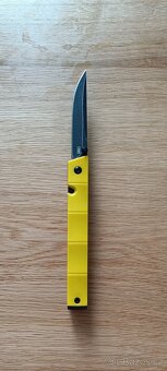 CRKT nůž žlutý - 2
