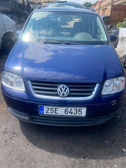 VW Touran,r.v.2005,1.9TDi,74KW barva LB5N - 2