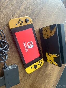 Nintendo Switch (Pokémon Edition) - 2
