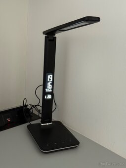 Stolní LED lampička Solight WO45-B s displejem - 2