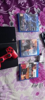Playstation 4 - 2