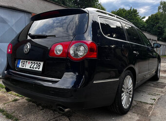 VW Passat Variant 3.2 FSI V6 DSG 4-Motion - 2