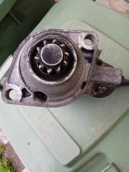 Startér Bosch 1 005 821 744 - 2