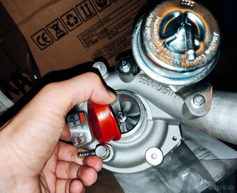 Turbodmychadlo BorgWarner K04 – 53049880028 - 2