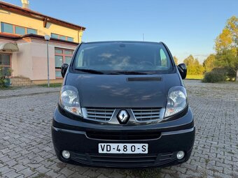 RENAULT TRAFIC 2.0DCI 84KW LONG BLACK EDITION R.V.2013 - 2