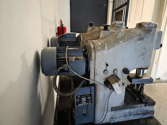 Lis 2t hydraulický - 2