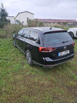 Volkswagen Passat 2.0 2020 rok - 2