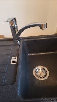 Granitový dřez Franke s baterií a sifonem - 2