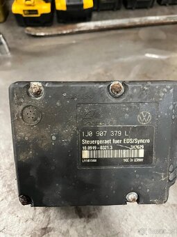 ABS jednotka golf - 2