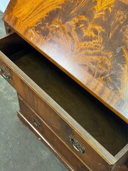 Starožitná psací komoda (133010) - 2