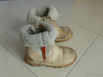 Béžové dívčí zimní boty vel. 27 - 2