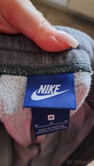Hezké pánské tepláky Nike - 2