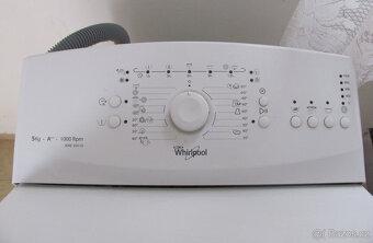 ÚZKÁ VRCHEM PLNĚNÁ PRAČKA WHIRLPOOL 5KG - A++ - 2