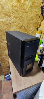 PC-skříň - 2
