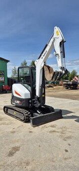 Bobcat E35 - 2
