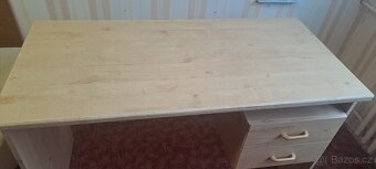 Prodám psací stůl s 2 šuplíky - nastavitelný - 2