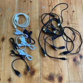 Kabely: Jack, UTB, USB Mini, Micro, rozbočovač, nabíječka au - 2