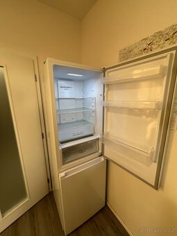 Lednice GORENJE N619EAW4 - 2