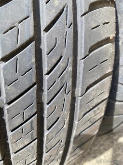 Letní pneu 185/60R15 Barum - 2