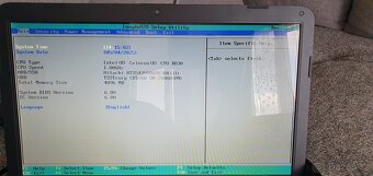 Toshiba Satellite C850-19P + brašna + nabíječka - 2