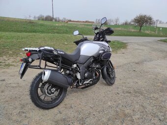 Suzuki V-Strom DL1000 - 2