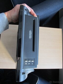 LCD DVD + TV XORO - 2
