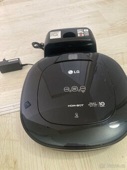 Robotický vysavač LG VSR66000OB - 2