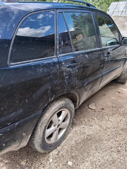 Prodám tojotu rav4 4x4 - 2