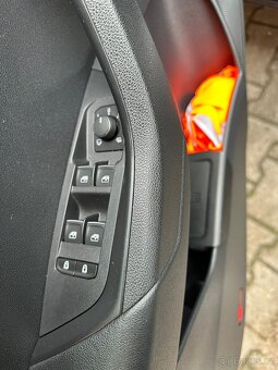 ŠKODA KAROQ 1,9 TDi - 2
