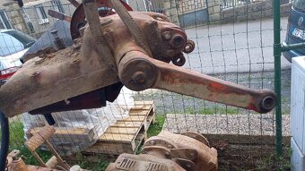 Zetor 6718/6911víko hydrauliky - 2