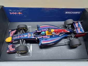 F1 INFINITI RED BULL RB10 2013 VETTEL MINICHAMPS 1:18 - 2