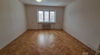 Pronájem, byt 3+1 s balkonem, 90m2, OV, Hodonín, okr. Hodoní - 2