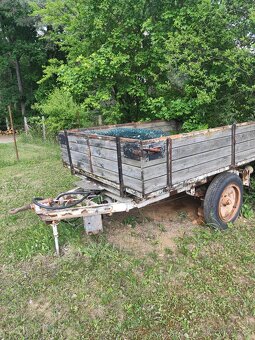 Vlečka sklápěcí za traktor - 2