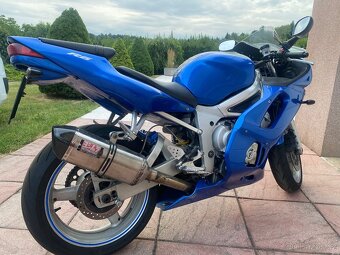 Yamaha R6 - 2