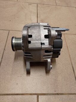 Alternátor Valeo 439733 - 2