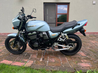 Kawasaki ZRX 1100 2.majitel - 2