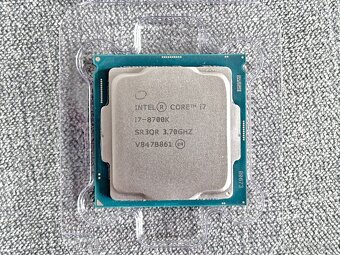 Procesor Intel Core i7-8700 / i7-8700K - 6C/12T - Soket 1151 - 2