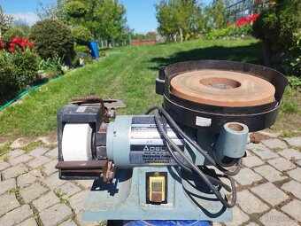 Bruska na nástroje - 2