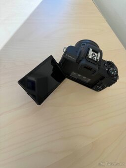 Canon EOS M50 mark II + 15-45 mm IS - 2