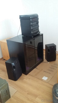 prodám skříńku na hifi věž  repro AIWA   DVD LG - 2