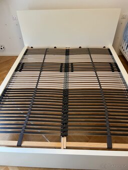 Postel manželská Malm ikea - 2