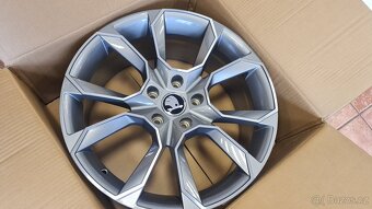 NOVÁ alu kola 5x112 disky R18 ŠKODA KAROQ Octavia SuperB VW - 2