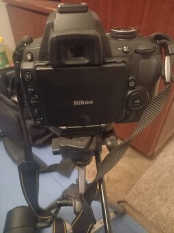Nikon D5000 - 2