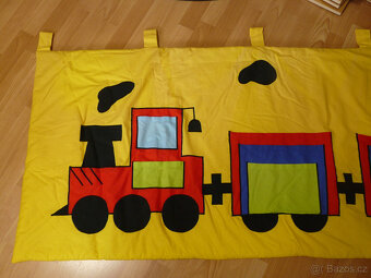 Dětský kapsář na zeď za postel - 2