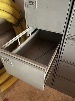 Plechové skříně , boxy, šuplíky - 2