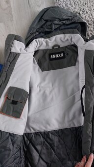 Zimní bundy vel. 134-140 - 2