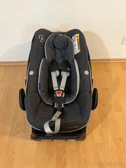 Autosedačka Maxi-Cosi Pebble Pro i-Size + základna 3wayfix - 2