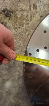 přední brzdy BMW 330d, F31 - 2